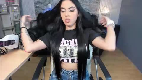 Snapshot of _hanna_miller__ chatting on February 24, 2026, 8:51 pm Hanna online show from February 24, 2026, 8:51 pm