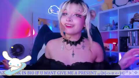 Snapshot of _heavenly_blue_ chatting on July 14, 2026, 1:41 am Bluey online show from July 14, 2026, 1:41 am