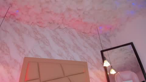 Hollywood online show from April 19, 2026, 6:24 am