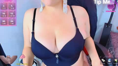 Honey online show from November 6, 2025, 6:09 pm