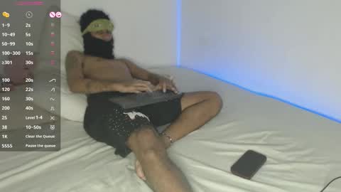 Snapshot of _hot_couple_69_ chatting on January 11, 2026, 1:54 am KEYLA Y SAMUEL online show from January 11, 2026, 1:54 am