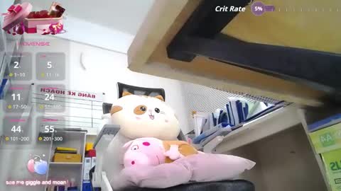 Ariel online show from November 3, 2025, 4:14 am