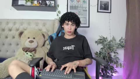 Jay online show from December 20, 2024, 2:19 am