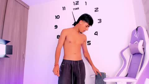 _jaccock_ online show from April 18, 2026, 7:58 pm