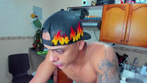 JACKTUZZI instagram online show from December 26, 2024, 5:15 am