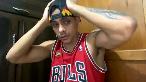 JACKTUZZI instagram online show from January 1, 2025, 12:00 am