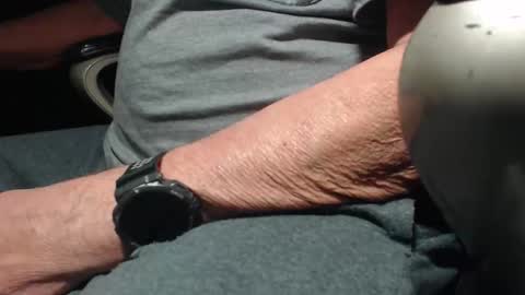 Snapshot of _jimmini chatting on February 21, 2026, 8:10 pm _jimmini online show from February 21, 2026, 8:10 pm