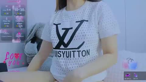 Joly online show from April 12, 2026, 2:16 am