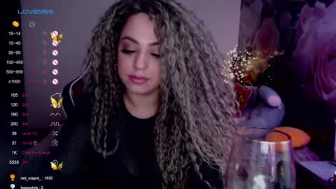 Snapshot of _just_a_queen_3 chatting on February 21, 2025, 8:49 pm _just_a_queen_3 online show from February 21, 2025, 8:49 pm