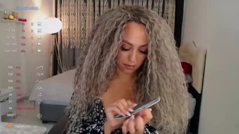 Snapshot of _just_a_queen_3 chatting on September 8, 2025, 4:28 pm _just_a_queen_3 online show from September 8, 2025, 4:28 pm