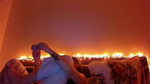 Snapshot of _just_a_simple_girl chatting on January 5, 2025, 6:56 pm _just_a_simple_girl online show from January 5, 2025, 6:56 pm