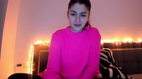 Snapshot of _just_a_simple_girl chatting on January 21, 2025, 12:29 pm _just_a_simple_girl online show from January 21, 2025, 12:29 pm