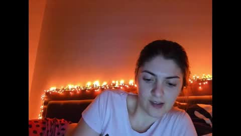 Snapshot of _just_a_simple_girl chatting on February 5, 2025, 11:06 pm _just_a_simple_girl online show from February 5, 2025, 11:06 pm