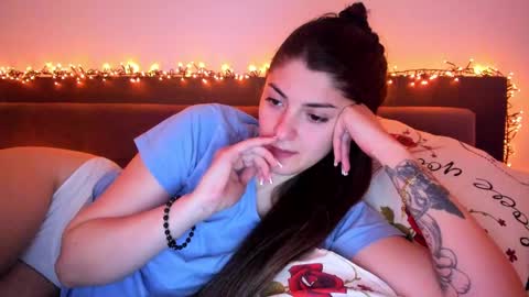 Snapshot of _just_a_simple_girl chatting on February 26, 2025, 12:25 pm _just_a_simple_girl online show from February 26, 2025, 12:25 pm