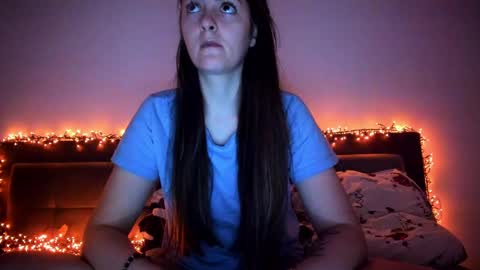 Snapshot of _just_a_simple_girl chatting on February 26, 2025, 3:30 pm _just_a_simple_girl online show from February 26, 2025, 3:30 pm