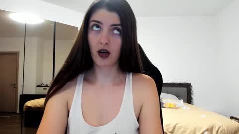 Snapshot of _just_a_simple_girl chatting on November 6, 2025, 1:34 pm _just_a_simple_girl online show from November 6, 2025, 1:34 pm