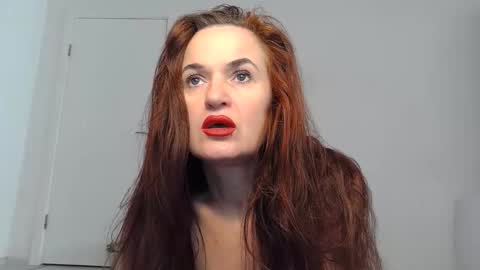 KAPELKA   online show from April 14, 2026, 4:07 am