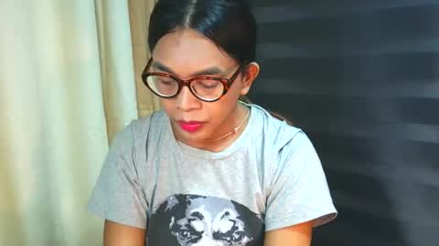 Snapshot of _karie_ chatting on April 30, 2026, 9:04 am _karie_ online show from April 30, 2026, 9:04 am