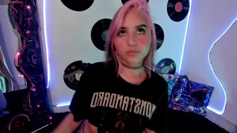 _karine01 online show from January 18, 2025, 6:45 am