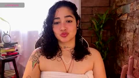     online show from September 13, 2025, 7:13 pm