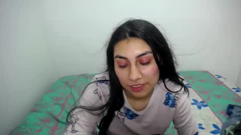 Snapshot of _katerin_love chatting on March 2, 2025, 9:43 pm kateryn online show from March 2, 2025, 9:43 pm
