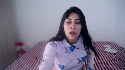 Snapshot of _katerin_love chatting on November 4, 2025, 5:23 pm kateryn online show from November 4, 2025, 5:23 pm