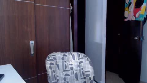  Dani  online show from December 31, 2024, 10:01 pm