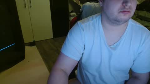 _kitsu_ online show from March 8, 2026, 5:28 pm