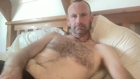 Snapshot of _kiwi_cock chatting on November 24, 2025, 2:00 am Kiwi online show from November 24, 2025, 2:00 am