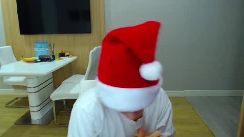 Snapshot of _kurt chatting on December 25, 2024, 6:30 pm Kurt online show from December 25, 2024, 6:30 pm