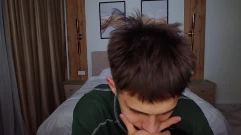 Snapshot of _kurt chatting on February 15, 2025, 9:04 pm Kurt online show from February 15, 2025, 9:04 pm