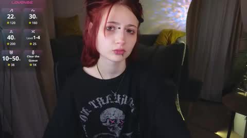 _l_o_r_r_y_ online show from November 17, 2025, 2:01 pm