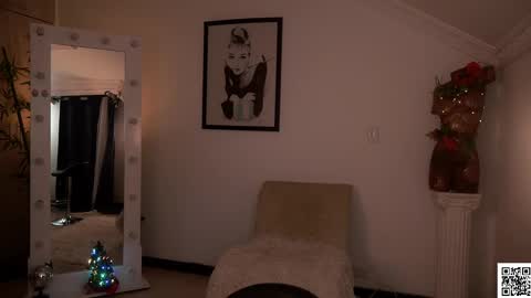 Not on OF Some stuff for sale  online show from December 13, 2024, 3:38 am