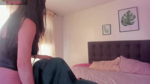 Snapshot of _lara1 chatting on May 9, 2026, 7:30 pm paulina online show from May 9, 2026, 7:30 pm