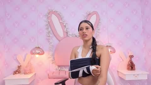 Snapshot of _lia_swan chatting on September 18, 2025, 11:51 pm Lia Swan online show from September 18, 2025, 11:51 pm