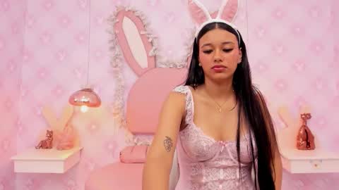 Snapshot of _lia_swan chatting on November 18, 2025, 3:45 am Lia Swan online show from November 18, 2025, 3:45 am