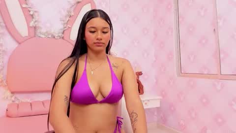 Snapshot of _lia_swan chatting on November 23, 2025, 4:23 am Lia Swan online show from November 23, 2025, 4:23 am