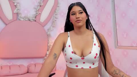  Lia Swan  online show from February 13, 2026, 4:08 am