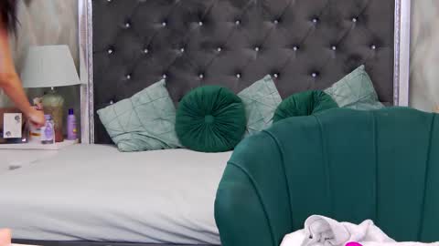 Lisa online show from March 11, 2025, 10:07 am