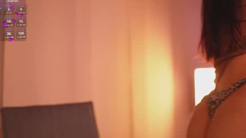 Lissana online show from December 15, 2025, 9:30 pm