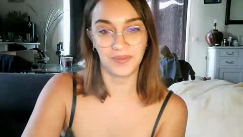 Snapshot of _little_blake chatting on October 3, 2025, 11:18 am _little_blake online show from October 3, 2025, 11:18 am