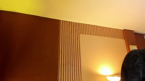 Ivy 3 online show from April 21, 2026, 1:42 am