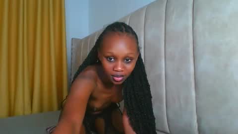 Snapshot of _littlevenus chatting on October 12, 2025, 3:00 pm Littlevenus online show from October 12, 2025, 3:00 pm