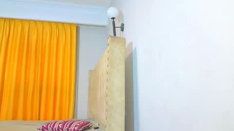 Littlevenus online show from April 14, 2026, 2:45 pm