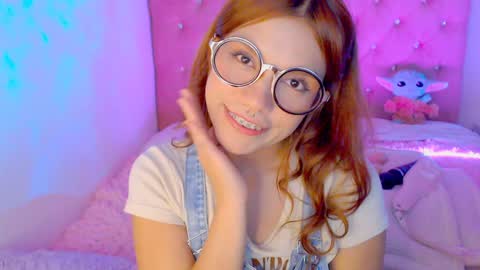 Sofia 3 online show from December 9, 2024, 2:02 am