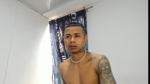 _logan_colton_ online show from October 27, 2025, 8:35 pm