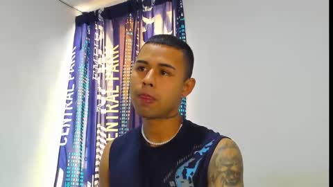 _logan_colton_ online show from December 2, 2025, 5:41 pm