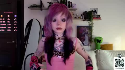 Lolly online show from September 11, 2025, 1:11 pm