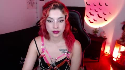 Queen.  Help me reach 100 thumbs up  online show from January 14, 2025, 11:58 pm