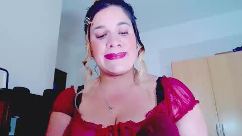 _lunagold_ online show from March 4, 2026, 2:45 pm